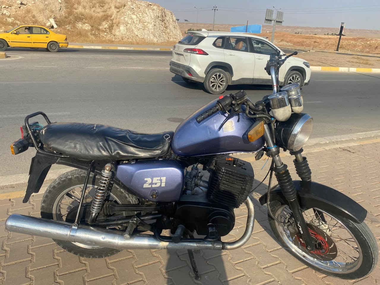 موديل ٢٠٠١ • فول • ٢٥١