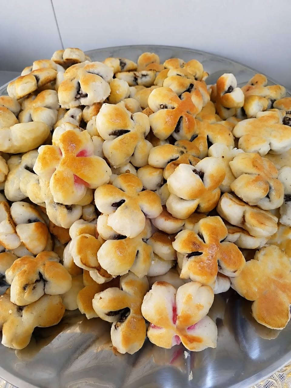 متوفر كيك  ومعجنات لجميع المناسبات🍰🍰
حسب طلب الزبون للحجز والاستفسار مراسله ع خاص 
يوجد خدمه توصيل العنوان بعقوبه الرحمة🚘 

‏‪***********‬‏
