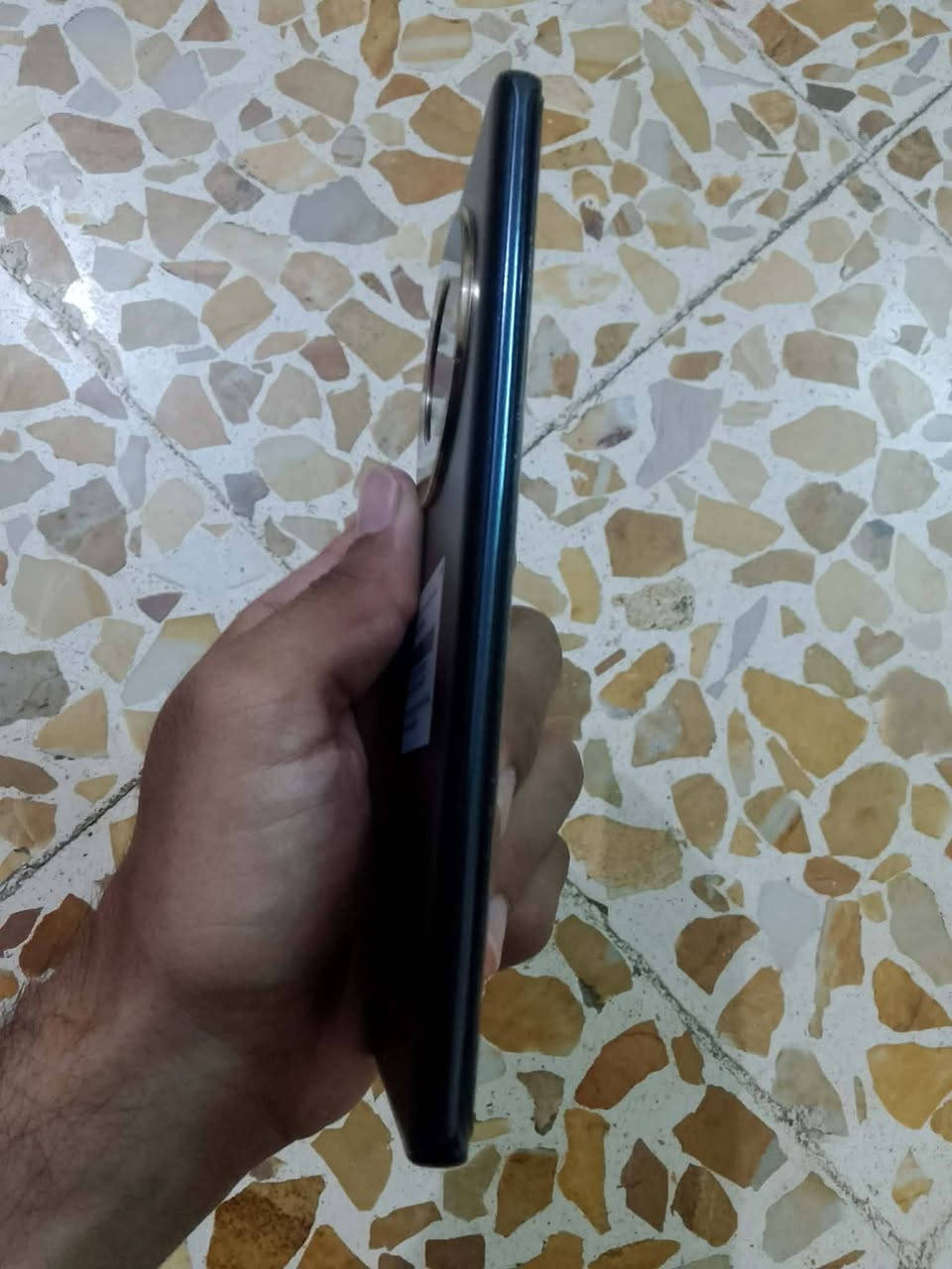 السلام عليكم جهاز هونر x9b  رام 12+12 شرط ما واصل مصلح مال بيت خدش ما بي مكاني الجانب الأيمن  الجهاز حيل نضيف السعر @275 الف قفل قفل بدون معامله ***********واتساب
