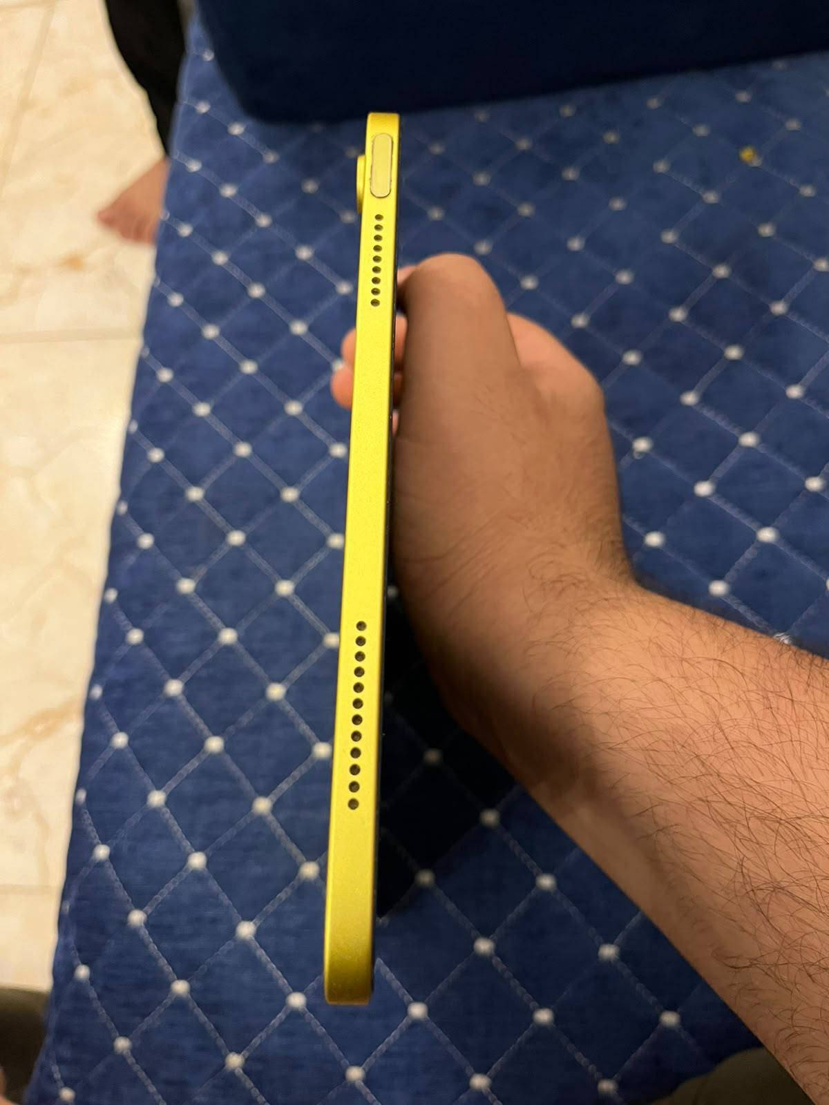 ايباد ١١ • ١٢٨ غ.ب. • بطارية ٩٤٪