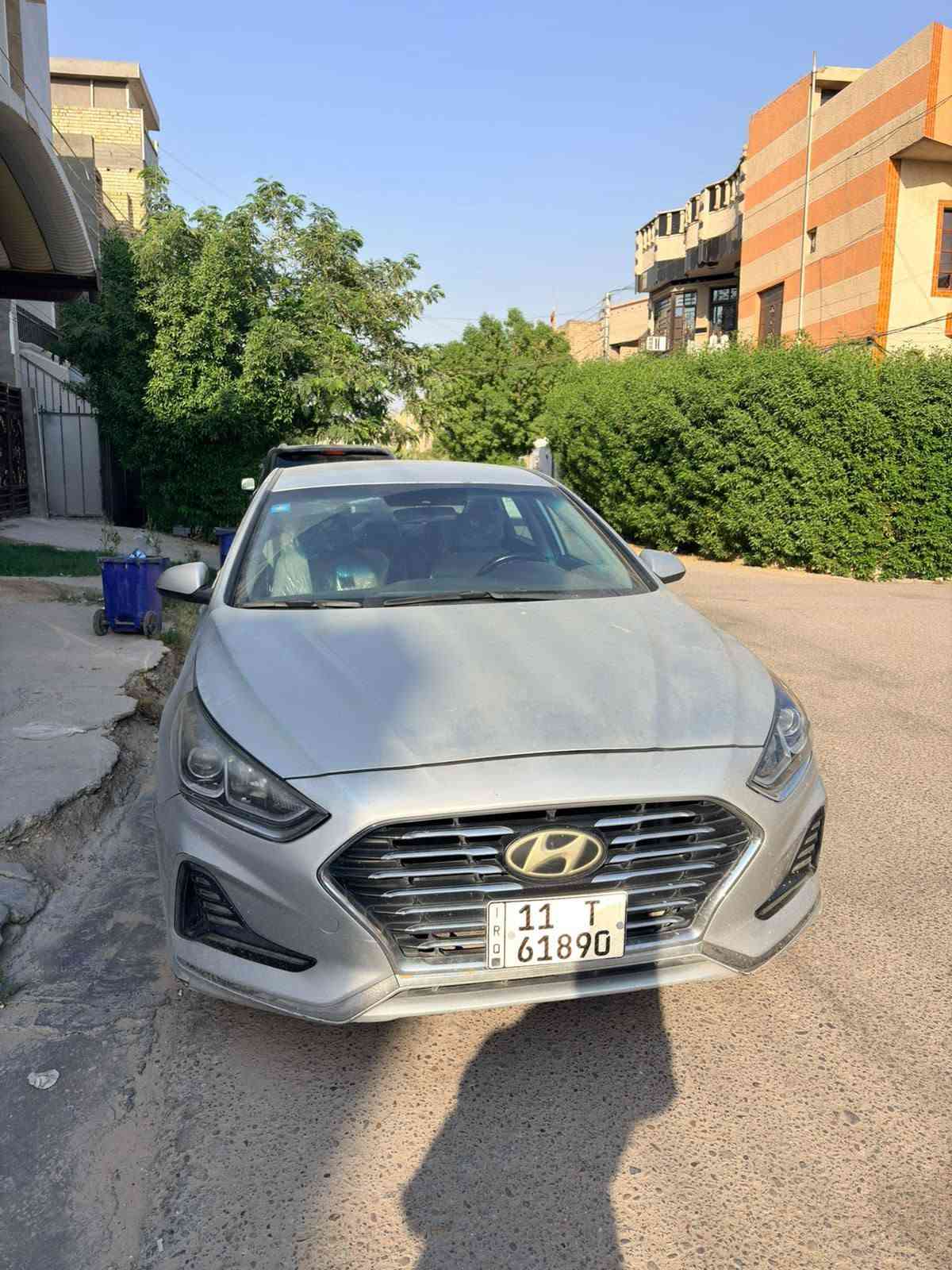 السلام عليكم سيارة سوناتا موديل ٢٠١٨ وارد أمريكي صفحة كلير
السيارة باسمي العنوان الكاظمي جكوك 
السعر ١١ الف و٥٠٠ دولار

للبيع او مراوس 

للتواصل على الرقم 

***********
