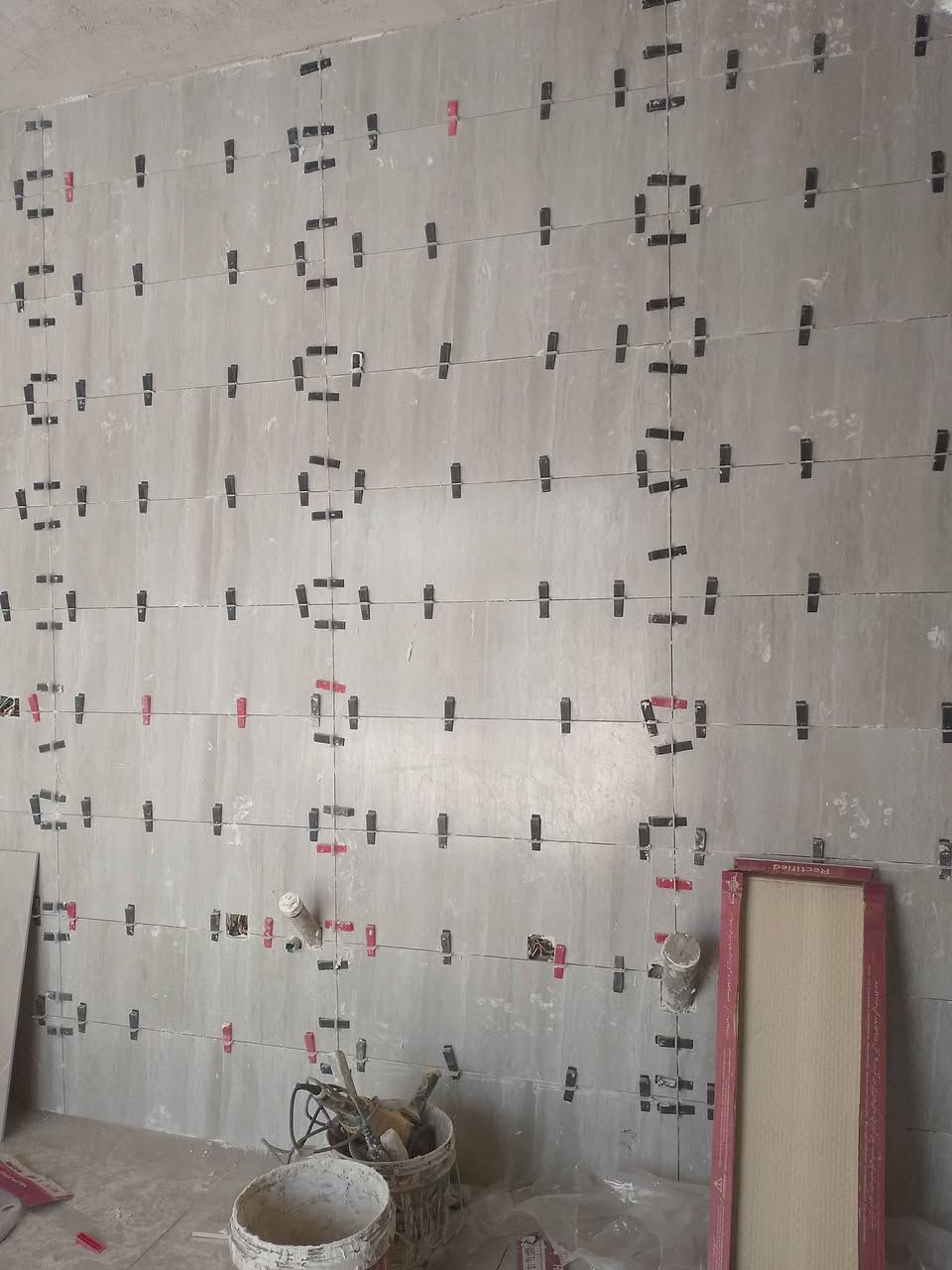 اسطه سيراميك شغل درجه اولى تسليم مهندس ***********
