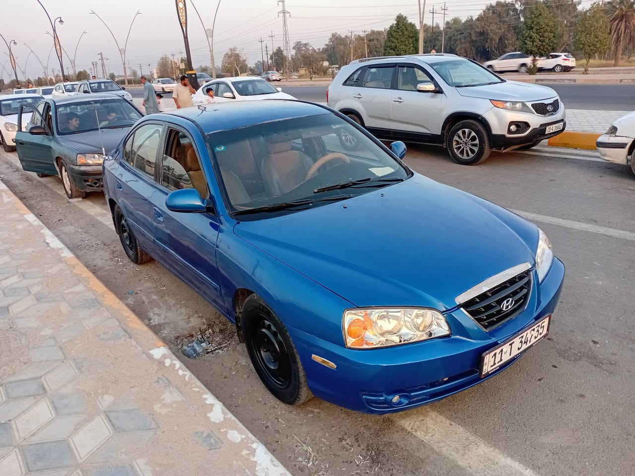 سلام عليكم 
الانتره 2006 محرك 2000 كير اوتو رقم بغداد لوحه جديده سنويه مجدده لحد سنه 2030 صبغ عام جماليه بدون اي حادث او ضربه قويه مكاني بعقوبه سعرها 68اي استفسار اتصل ***********
