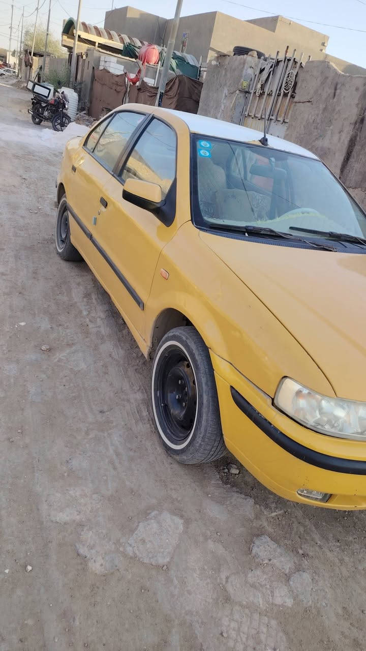 السلام عليكم سمند موديل 2011 سيارة نضيفة وحلوة وكاعدة جاهزة هزة جديدة ورقم انكليزي سنوية باسمي بيها لايتات زنون اصفر مثل البلاد تبريد شغال على اخر حباية بيهة كشنات ملكة وكلهن نضيفات مثل ماموضح بلصور بعدهن جدد الكشنات حدادية جاهزة استوني نفضتهة وتخم تاير ابو الخطة السعر 37 وبيهة مجال بسيط العنوان الدوانية قضاء الدغارة ***********
