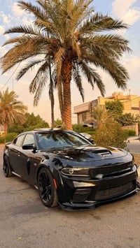 سكات باك • ٦.٤ لتر V8 • ٣٨ الف ميل