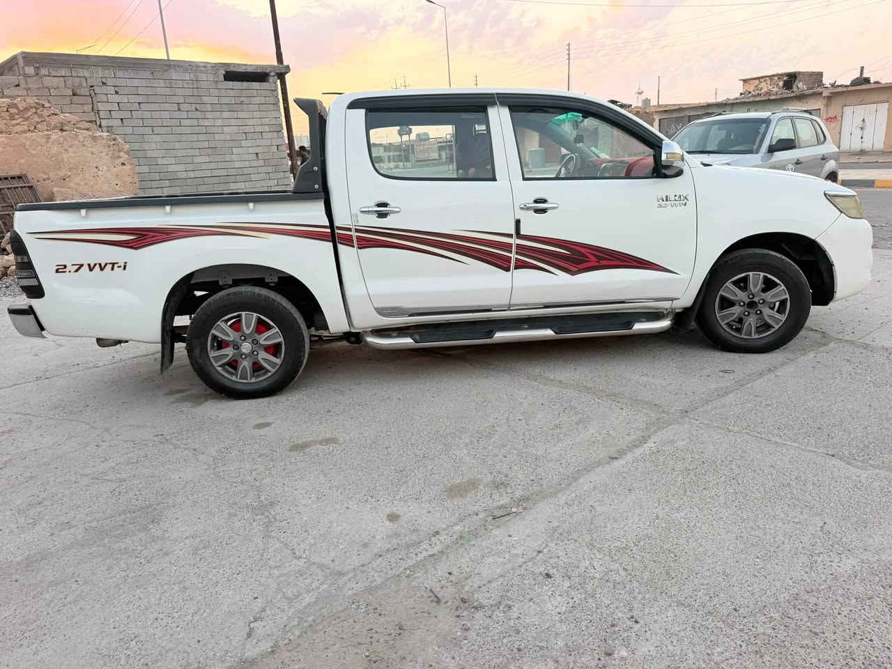 للبيع بسعر مناسب جدآ ب127 ويرهم مراوس
بيك اب لون ابيض
موديل 2010 امحدثه 14 
محرك شرط كير شرط 
تبريد وتدفئه شرط 
صدر جديد تخم تايرات جديد 
ماناقصها برغي رقم صلاح الدين مسطره
الضرر 3 قطع اماميه امبدلات وربع باب النفر وسونار مرفق بل منشور 
سنويه جديده بسمي تحويل ثاني يوم 
السعر 127وبيها مجال
العنوان صلاح الدين بيجي 
***********
***********
