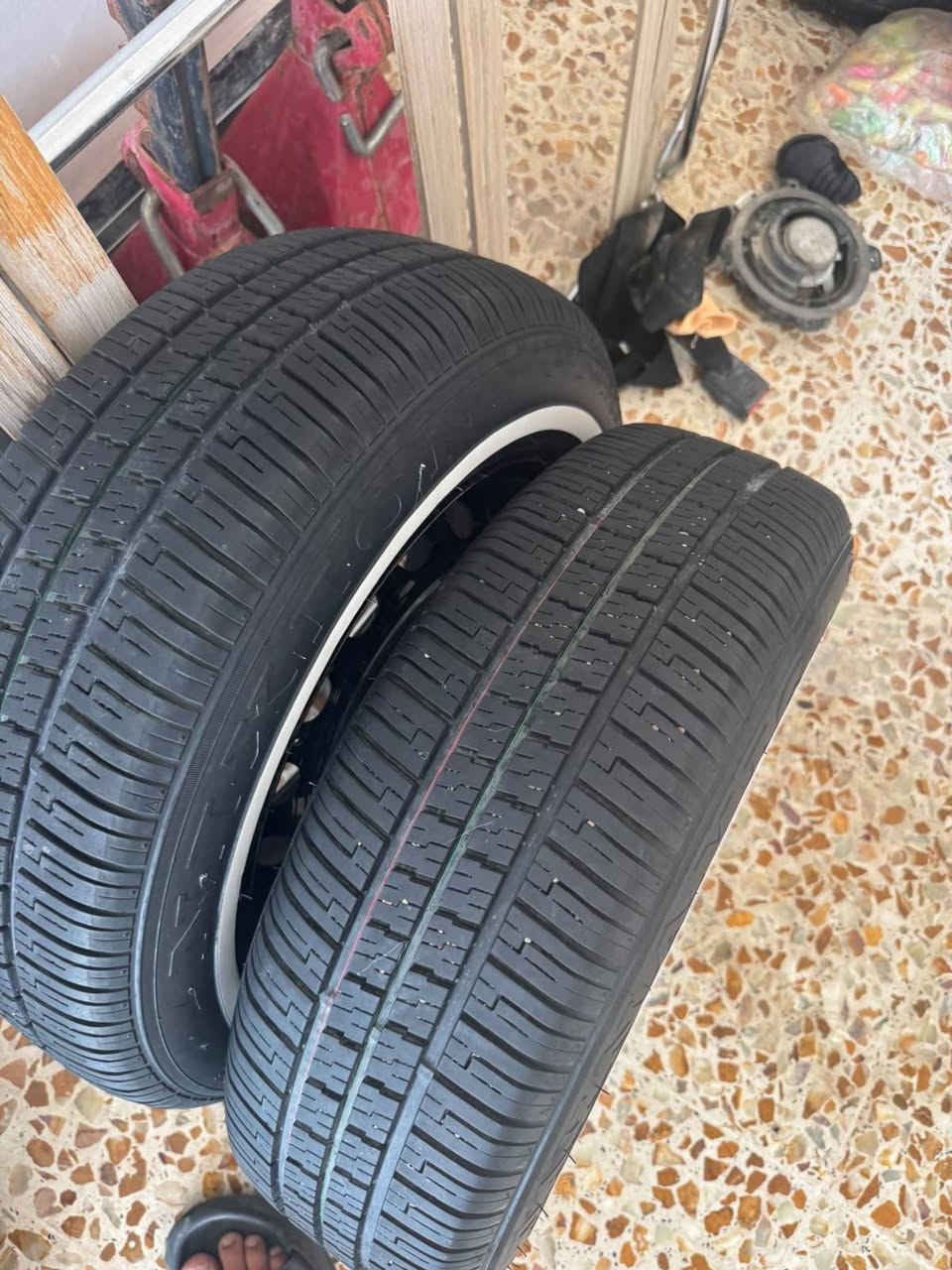 تحويرة سني 14 تأير نكسن 
جديدة  لا خط يصوفر ولا  بعدها زيرو 
275 بيهة شو مجال

***********
