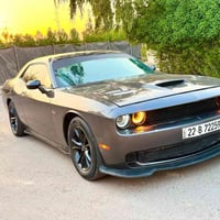 وبركاته جالنجر موديل 2020 SXT اللون نفطي ميكنه 3.6/V6 الممشى 95 الف ما...