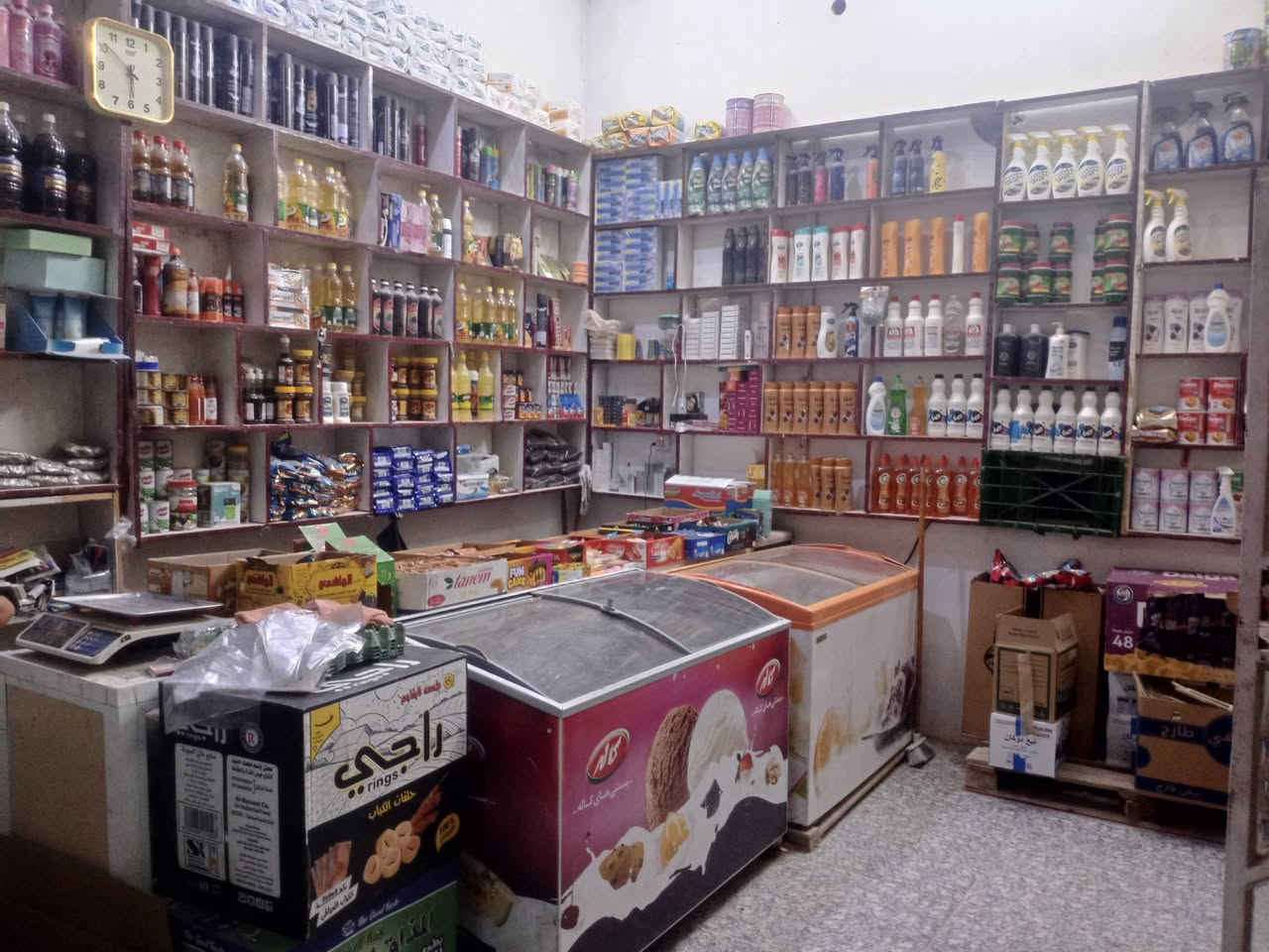 أسواق للبيع • حواس • حي العباس