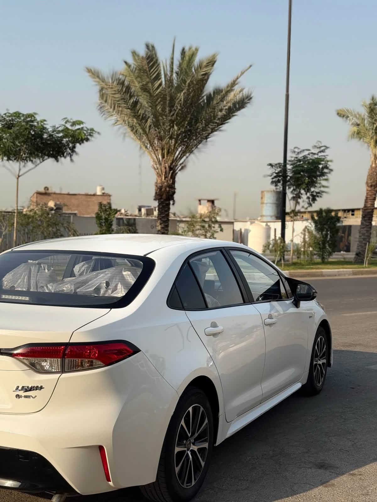 السلام عليكم
كورلا شكل الامريكي للبيع موديل 2024
بأسمي شخصياً هزة جديدة تحويل مباشر 
كفالة عامة السيارة من الصبغ والتبديل والبارد
عدى رصعتين صغار بلقماره كد اصبع اقل 
سيارة جديده وبلحقيقه بعد احلى❤️
المواصفات المعروفة داخل  مخمل 
شاشة رادار تحكمات قطعتين تبريد 
سيارة جديدة  وماشية 46 الف حقيقي 
مكان السيارة بغداد حي الجهاد حي الحسين
السعر 149 وبيها مجال بسيط حك الجيه
الاتصال على الرقم *********** وبي واتساب
