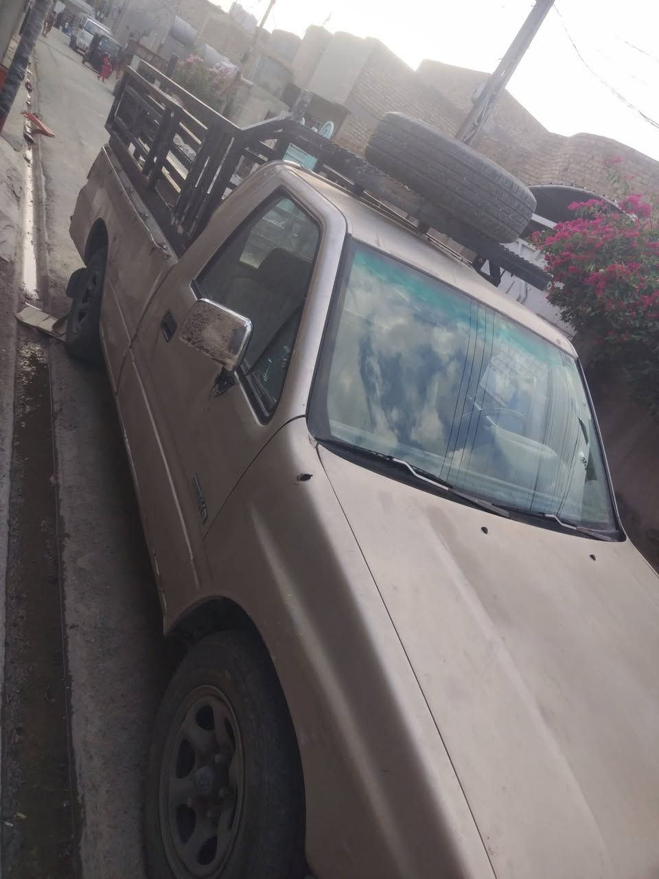 بيكم ازوزه ياباني 5جنكال طويله رقم بغداد الماني محوره مكينه6 ونجي اوتماتيك بيهه خيط تبخير شرط التحويل السعر 27 وبيهه مجال قليل المكان بغداد ***********
