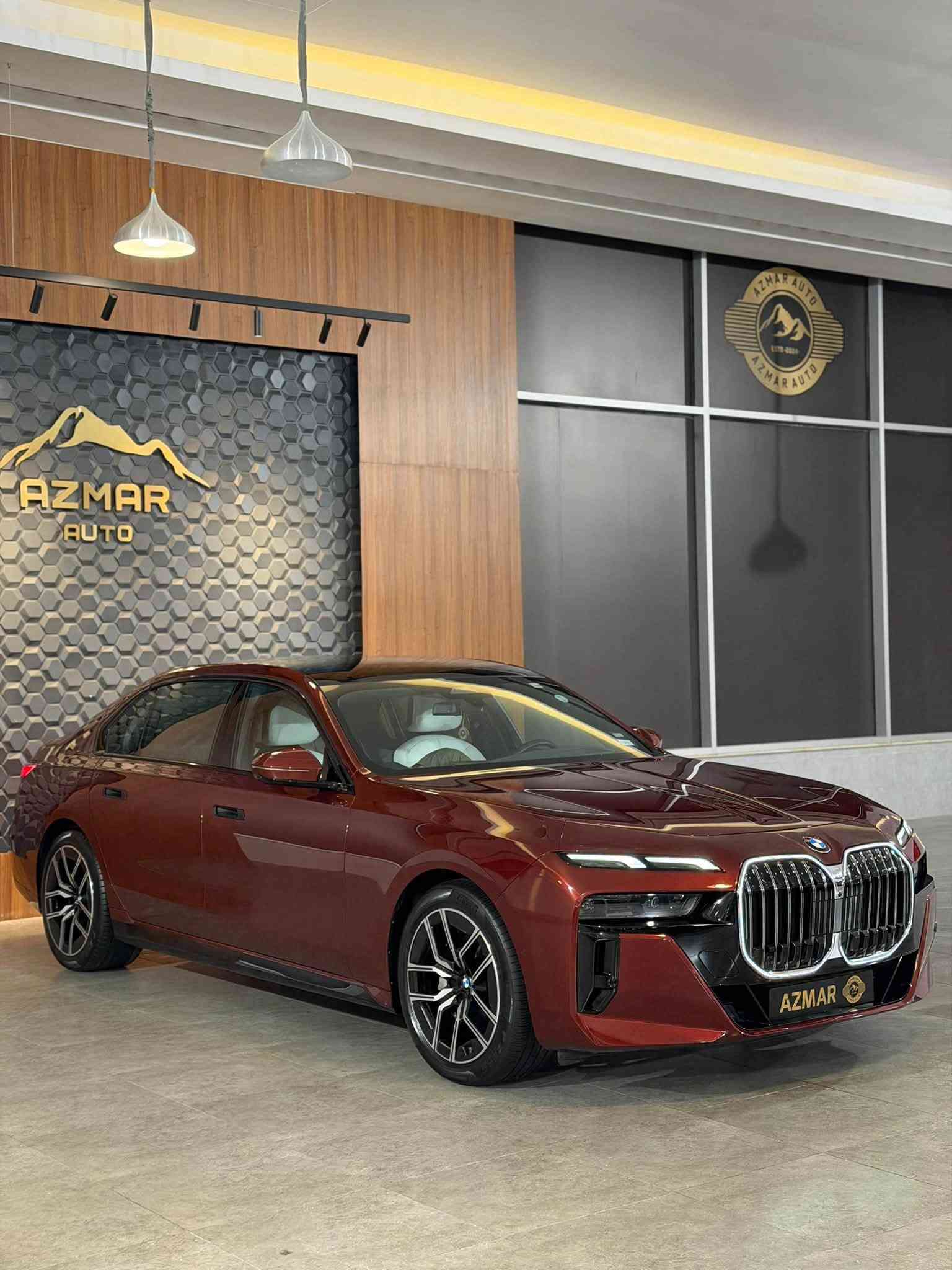 فخر الصناعة الالمانية🇩🇪
BMW 740i (2025)🔥

‎ماشية : 20 الف ✅
لون اكثر من مميز دم الغزال🩸 داخل كريمي

‎مواصفات السيارة فول الفول 

ابواب شفط

بنوراما Sky lounge

جكات

سماعات Bowers & wilkins

داتاشو

ناضور بيها

‎تشغيل عن بعد

رادار امامي و خلفي

اوتو بارك

٤ كامرات

صندوك شفط

انارة كرستالة متعددة الالوان

كشنات جلد 

كشنات تدفئة و تبريد

ستيرن هيتر

كشنات كهربائي

كشنات ميموري

ويالة M بلادية

ستيرن M بلادية

شاشة بالابواب الخلفية(تحكم مواصفات السيارة)

تصاميم (My mode) تبديل الاوضاع

اوتو هولد

تحكمات كامل الستيرن

تغير اشكال الكيج

مواصفاتها متخلص و بعد هواية متنذكر

السعر : 795$ ورقة

للاستفسار : ***********

العنوان : السليمانية المعارض الجديدة شركة ازمر اوتو معرض رقم ٣٤
