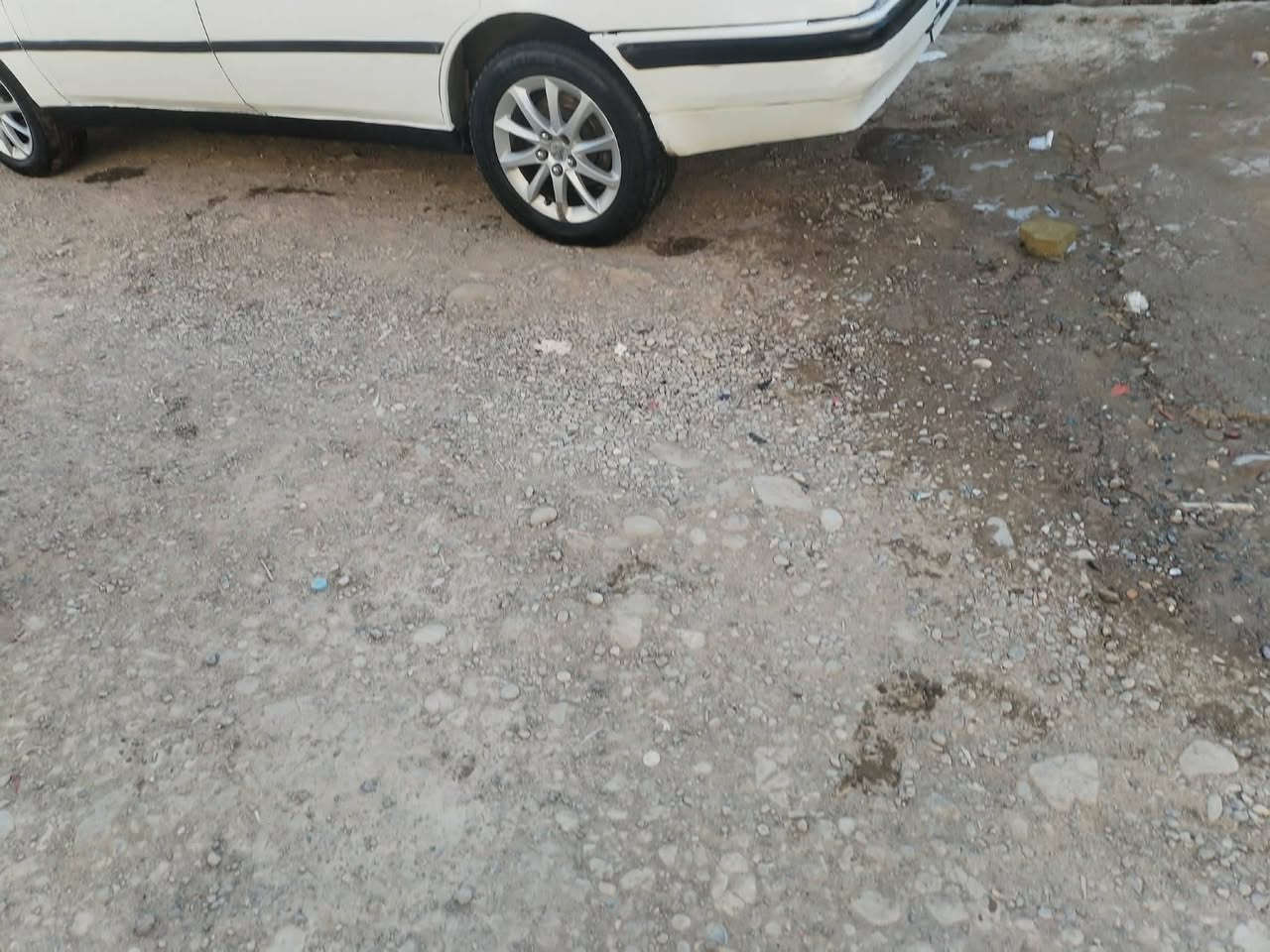 بيجو موديل 91فول اتوماتيك محرك اوكير جديد صدر امامي خلفي جديد باتري جديد كهربائيات كلهه شغاله قفل مركزي تشغيل عن بعد  بدون صبغ بدون دعم رقم جديد نينوى بسمي شرط الوكاله والتحويل غرفتهه جديده السعر 28 عنون موصل حي صدام بدون قصد بدون مروس أقره المنشور زين المو شاري لا يدوخني ***********اسيا***********
