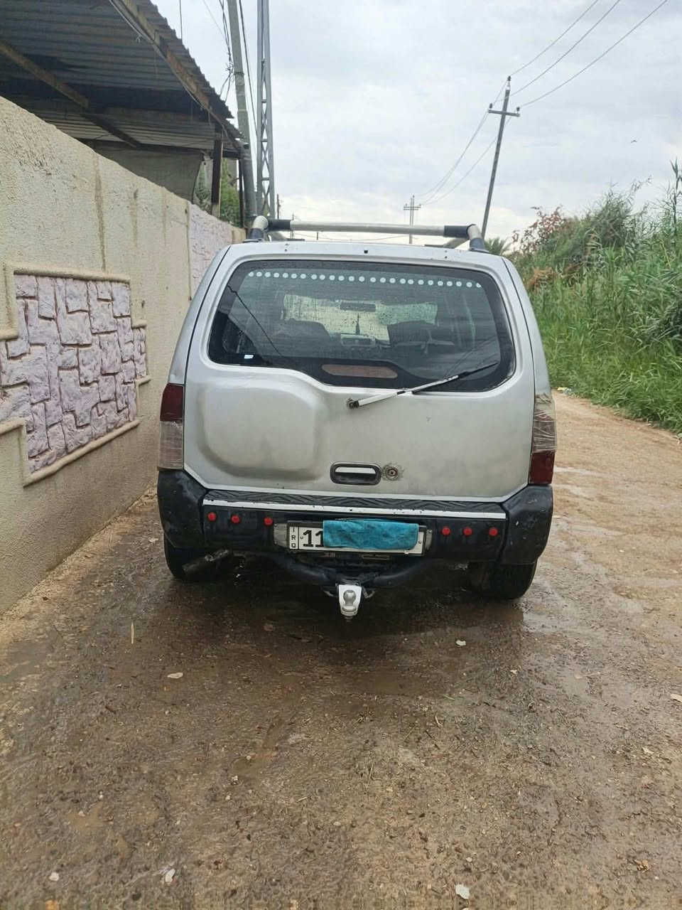 نيسان اكسترا • ٢٠٠١ • رقم بغداد