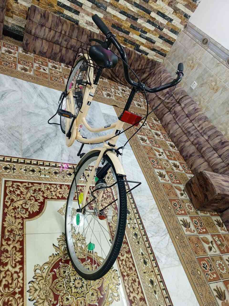 للبيع بايسكل موديل 2022
نظيف ماتعبان مستخدم شهر السعر 160 وبي مجال العنوان قضاء النصر حي امام الرضا 

الرقم الواتساب فقط

***********
