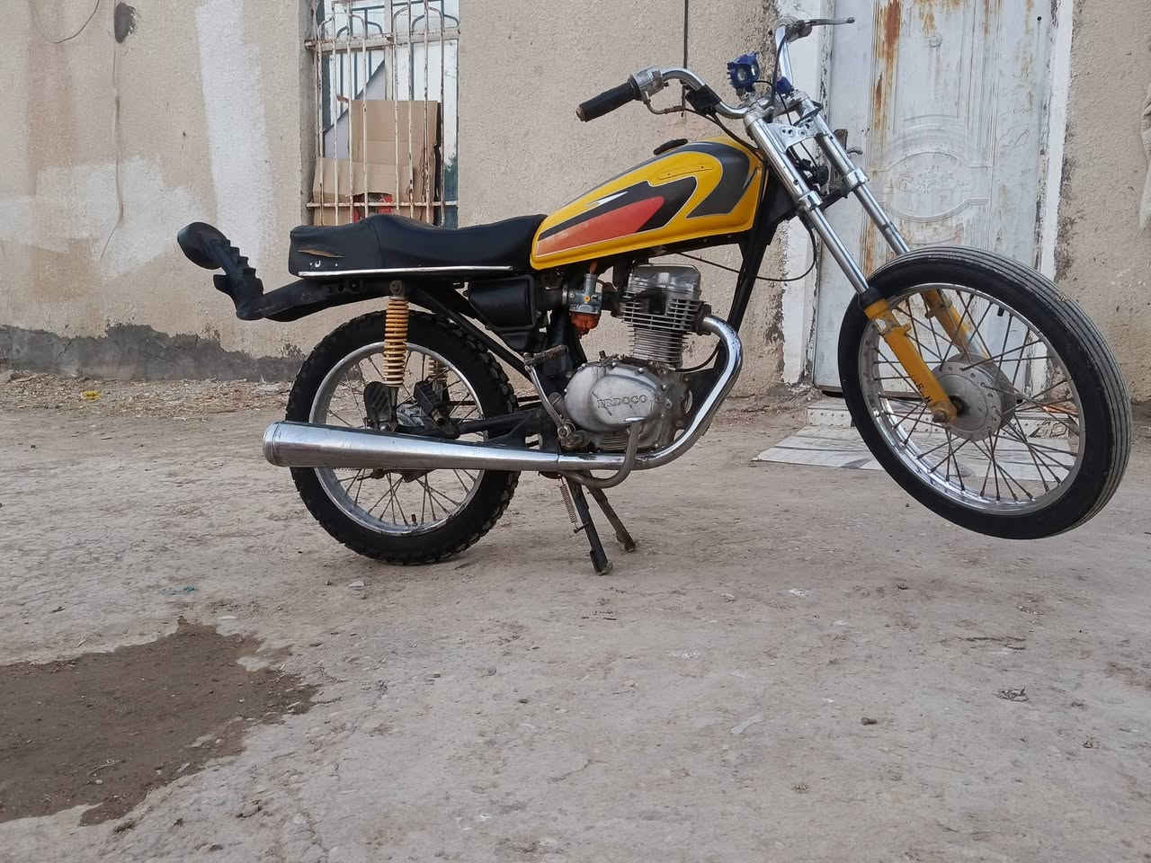 سلام عليكم دراجه كلك لبيع مفتوحه ولفات فقط سعر 425وبيها مجال لشراي انتصل وتدلل ***********
