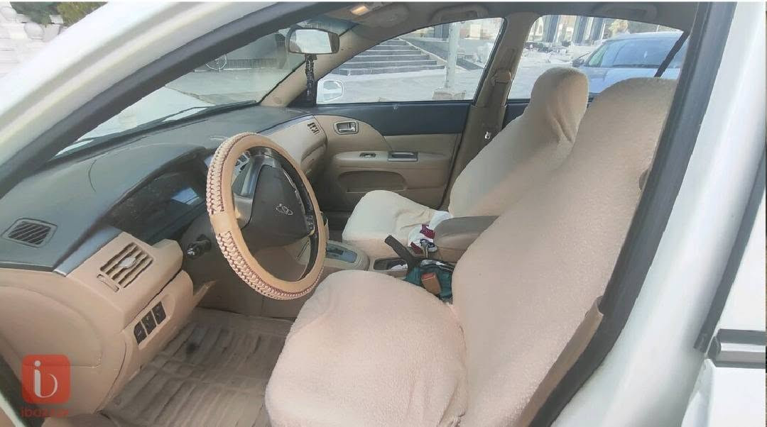شێری A520 مۆدێل 2013  گێڕ و مەکینە بە شەرت 
تەبرید بە شەرت لەگەڵ سویچ هەیکەلی زۆر خاوین و توند تۆڵە کامل سێرڤسی بۆ کراوە ڕۆت ڤۆڵت و پلاک و نۆزل و تاخم فیت پەمپ و بەرگە کوشن و  دوو لایت ی پێش و پشتی بۆ گۆڕدراوە ، سولف و پاتری نوێیە زەمانی ماوە ، 200 هەزار ڕۆیشتیە 5 ساڵە لای خۆمە ، تەحویل و بەناو کردن بەشەرت ، 
تەنها یەک بست دەرگای دواوە بۆیاخە لەگەڵ چوار پەنجە سندوق .

سەنەوی مانگی 6 بەسەرچوە 
***********

شيري A520 موديل 2013، گیر ومكينة بشرط.
تبريد بشرط مع السويچ، الهيكل كلش نظيف ومشدود.
مسويلها سيرفس كامل: بدلتهن كلهن (روطات، بلكات، نوزلات، طقم فيت بمب، وتغليف كشنات)، ومغيرلها اللايتات الأمامية والخلفية.
السلف والباتري جديد ومكفول، ماشية 200 ألف، ومصارلها 5 سنين يمي.
تحويل وباسمي بشرط.
بيها بس صبغ شبر بالباب الوراني ويا 4 أصابع بالسندوق.
السنوية منتهية بشهر 6. أربيل, العراق

نص مكتوب في الصور:
- ibazzar