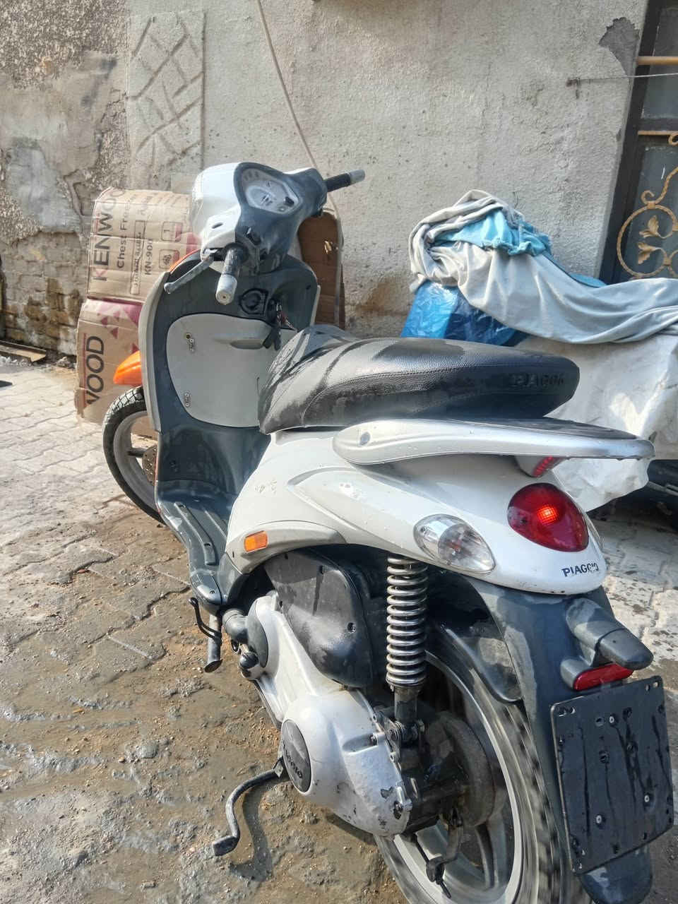 بياجو • تاير جبير • اوراق