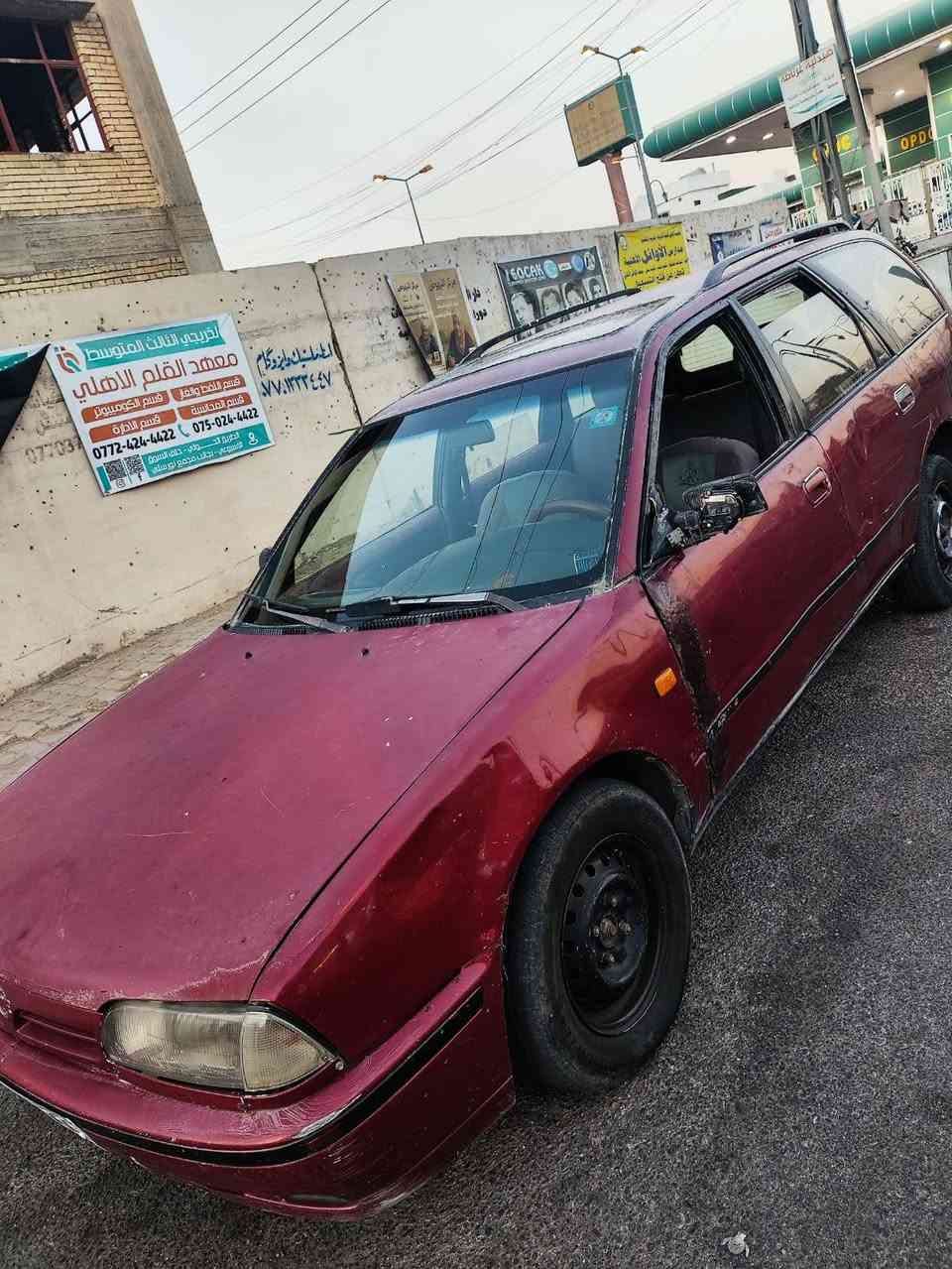 السلام عليكم 
للبيع نيسان برايمر موديل 1991
محرك كامري 
كير اوتماتيك 
شرط التحويل 
السنوية لل 30 
 مكلف بل نشر رقم صاحبها *********** كركوك, العراق
