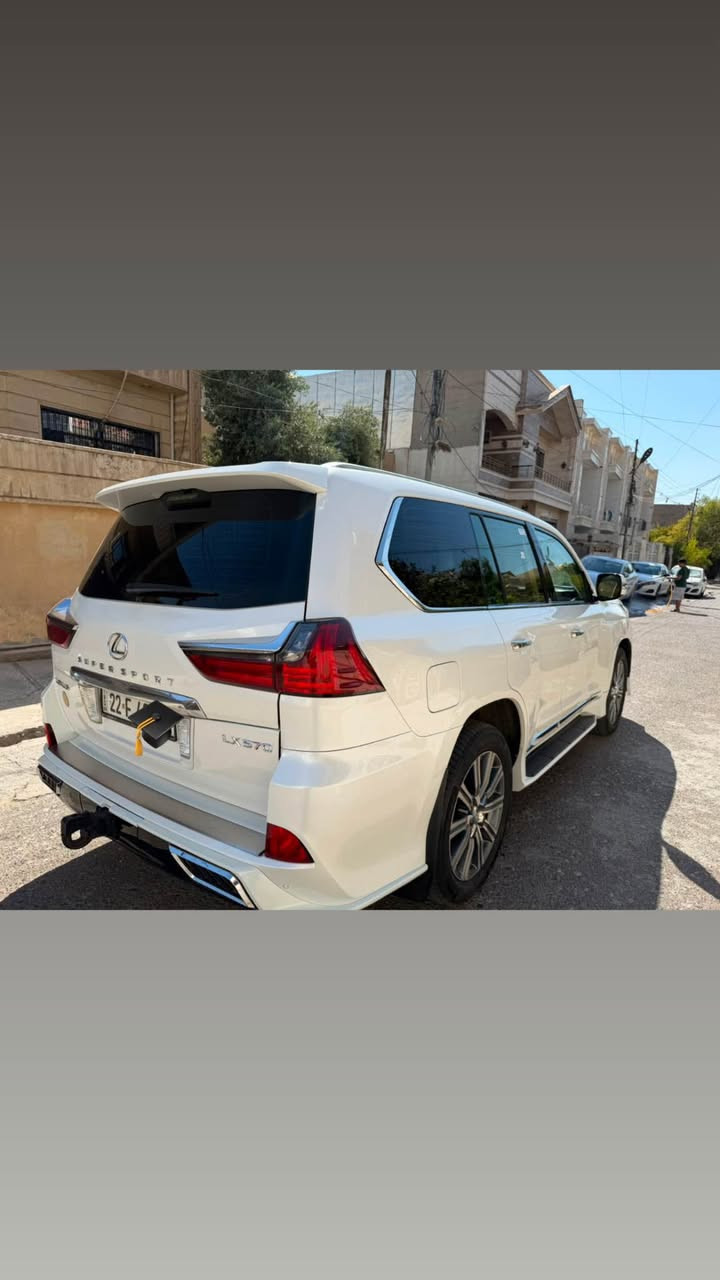 Lexsus lx 570 2016
كلين دعامي لو دعامي به شه رته
فول مواسه فات 
٩٥.٠٠٠كم حقيقي روييه
هه موو شتيكي به شه رت و پاك و خاوين مايته وه 
سعري ٦٦٥$ مجاليكي برايانه *********** أربيل, العراق
