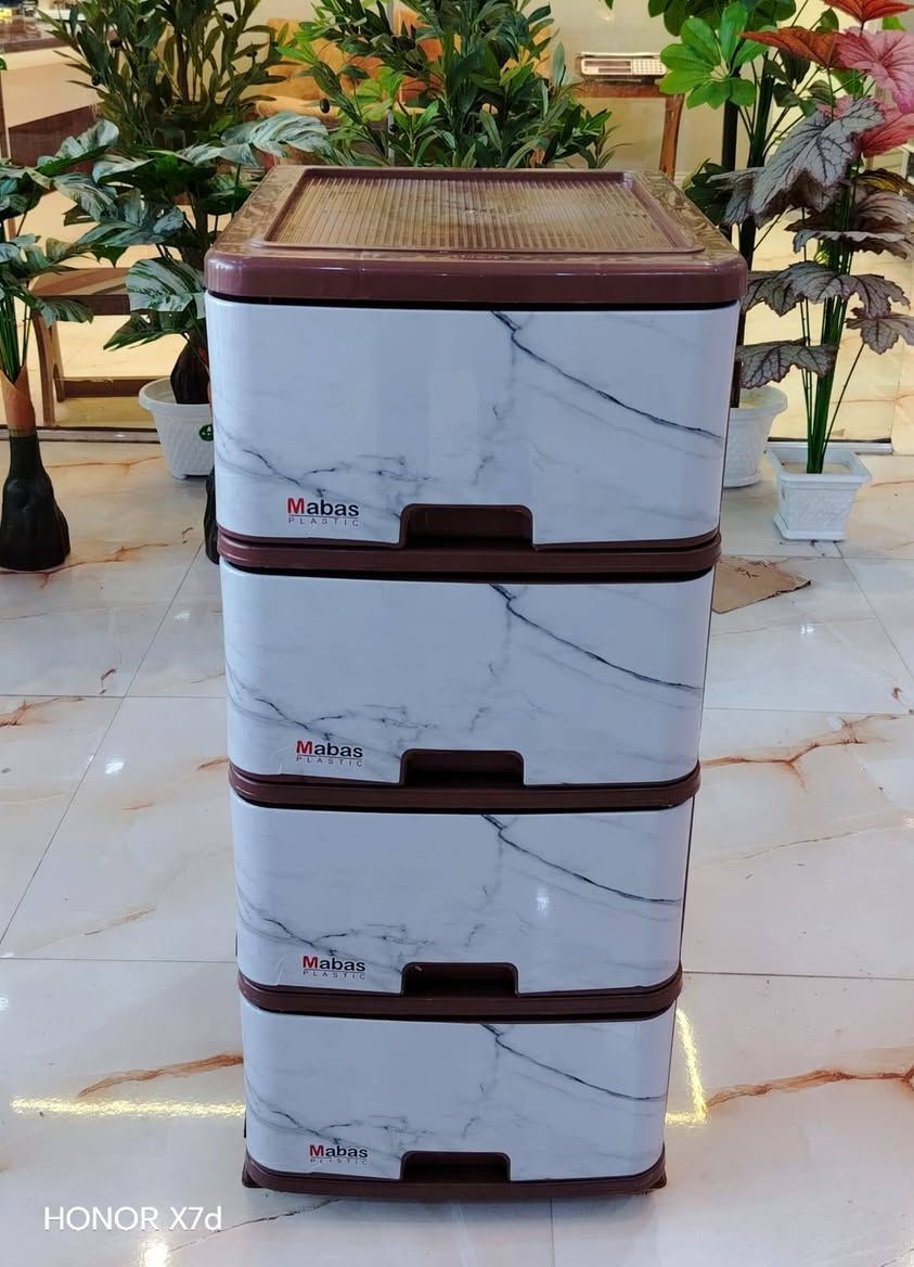 ملوكه للمواد المنزلية وأدوات المطبخ
طريق جامعه ذي قار شارع المهندس 
واتساب/***********

نص مكتوب في الصور:
- HONOR X7d