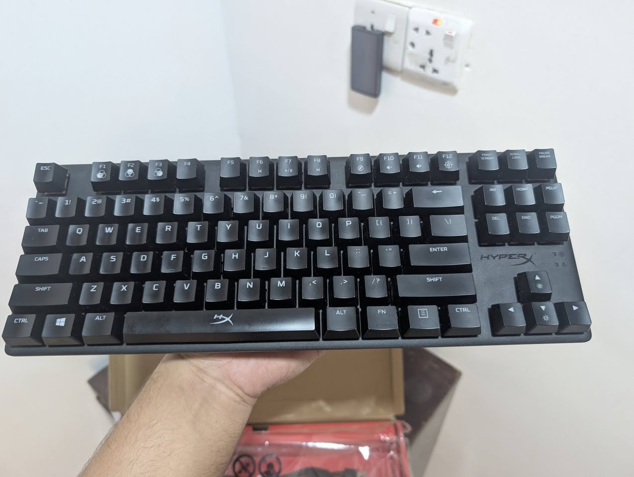 HyperX Alloy Origins Core
سعر 65 الف
مستخدم نظيف جدا 
Red switch 75٪ 

واير 
مابي لا عطل ولا مشكلة 
سبب البيع احتاجيت حجم اكبر 
مكاني بغداد السيدية 
***********
