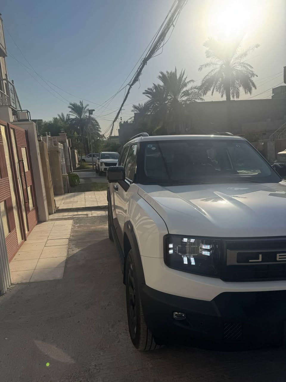 السلام عليكم
جيتور t1 لكجري فول موضفات بنورما كامرات محيطيه حساسات داخل بيجي جديده كلش واعلى موصفات موديل 2025 ماشيه 13 كفاله عامه سعرها 35.700
***********
