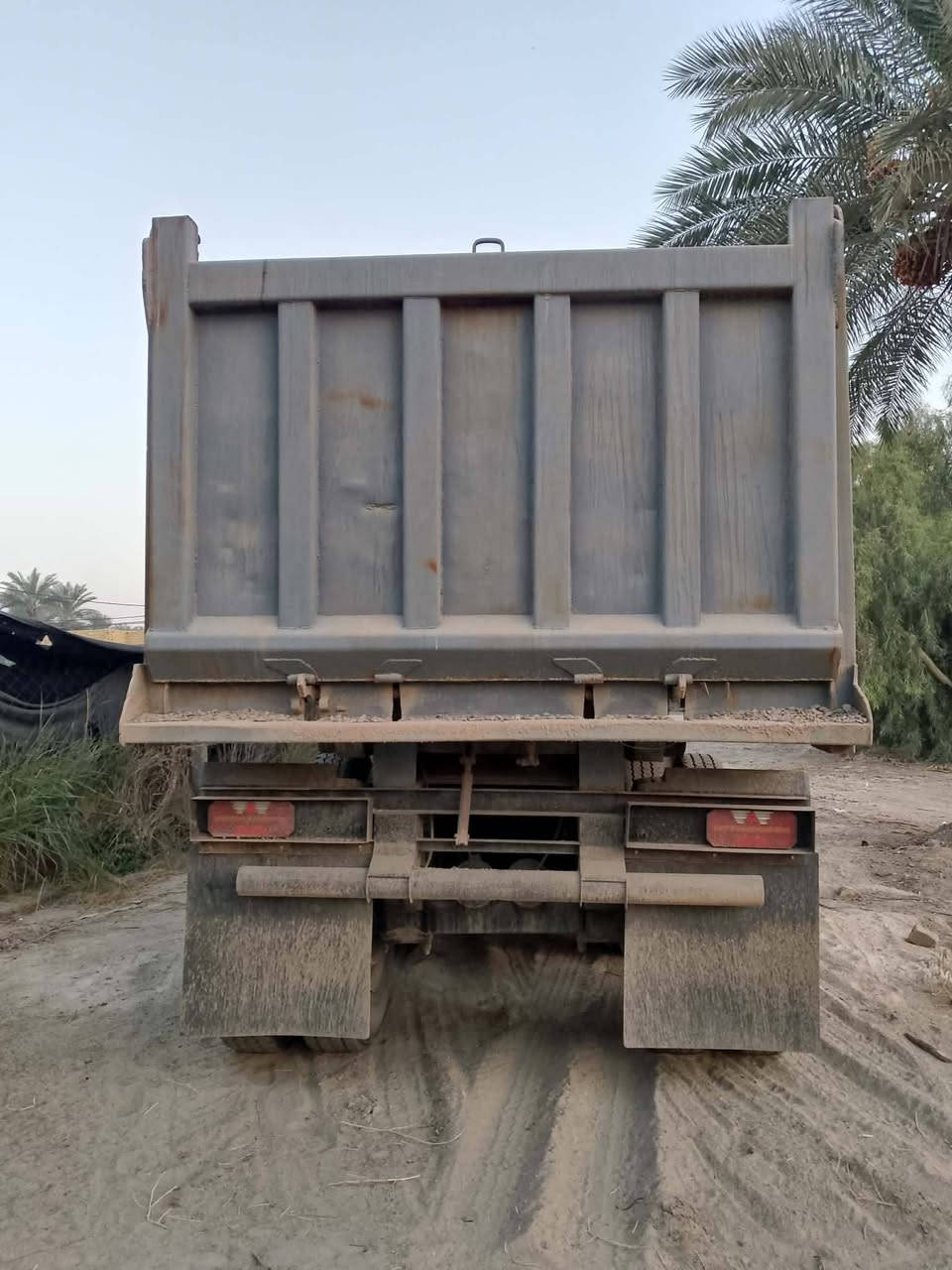 سلام عليكم مقطوره للبيع سعر مناسب اي ستفسار ***********
