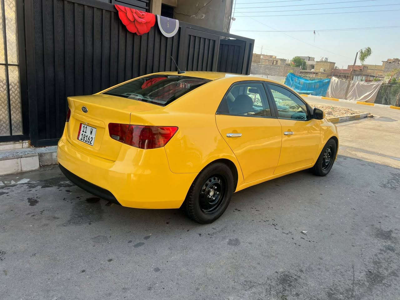 السلام عليكم شباب فورتي وارد امريكي  موديل 2011 مكينه 2000 دوش. حادثها جاملغ وبنيد بدون دواخل سياره صبغه جديده  سياره كير ومكينه وتبريد مكفولات  دوشمه جديده شاشه كامره تخم تاير وتخم ويل جديد  رقم بغداد نكليزي شرط التحويل مكاني بغداد الحسينيه شراي يتصل ***********
