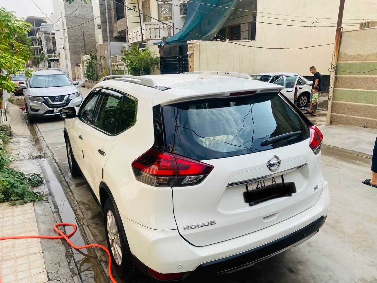 نيسان روج SV • ٢٠١٩ • ابيض