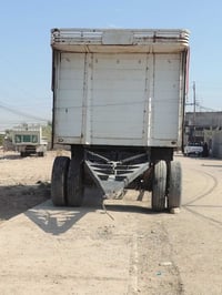 مقطورة • للبيع