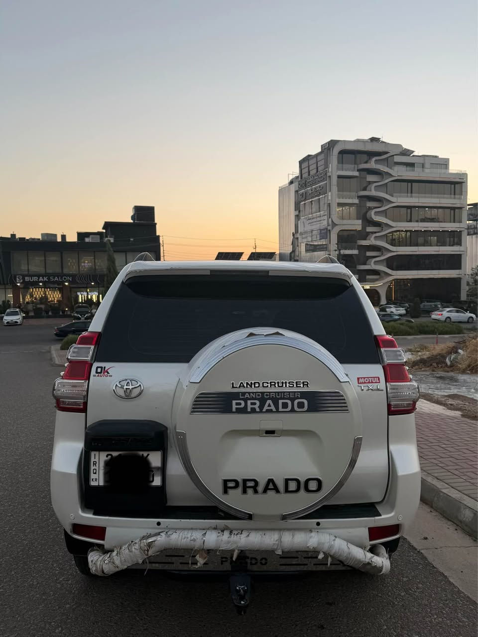 Toyota prado 2014
مواسەفاتی TX.L
بێ بۆیاخ سۆنەریم داناوە تەنها کەمێک ساردی هەیە 
نمونەیە لە جوانی تەنها ١٠٩ هەزار ڕۆشتوە 
گێڕ و مەکینە کارەبای و تەبریدی بە شەرت 
سەنەوی تا ٢٠٢٩ تازەیە دینارێک مەسروفی نیە 
دەعامی بۆ دەعامی بە شەرت سێعری ٢٥٨ گەڵاو مەعمەلە سەیارەکە لە سلێمانیە 
***********ڤایبەر و وەتسئەپی لەسەرە...سپاس بۆ ئەدمینی بەڕێز السليمانية, العراق

