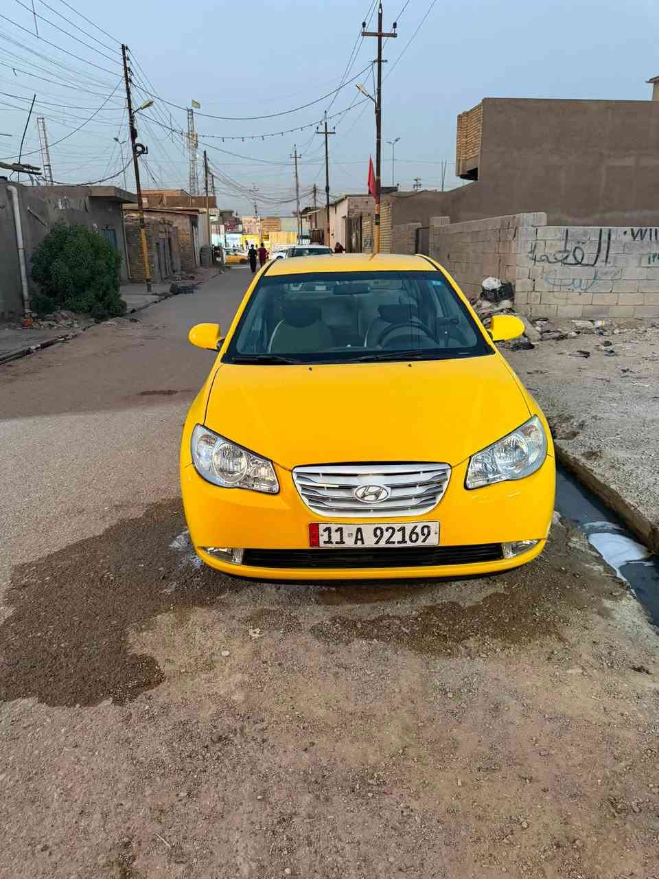 سلام عليكم النتره مقدسه 2009وارد أمريكي قبق جنطه بدون دواخل لا شواصي ولا حوض مكينه ألفين  دوش للتواصل ***********السعر 88دولار بيه مجال قليل
