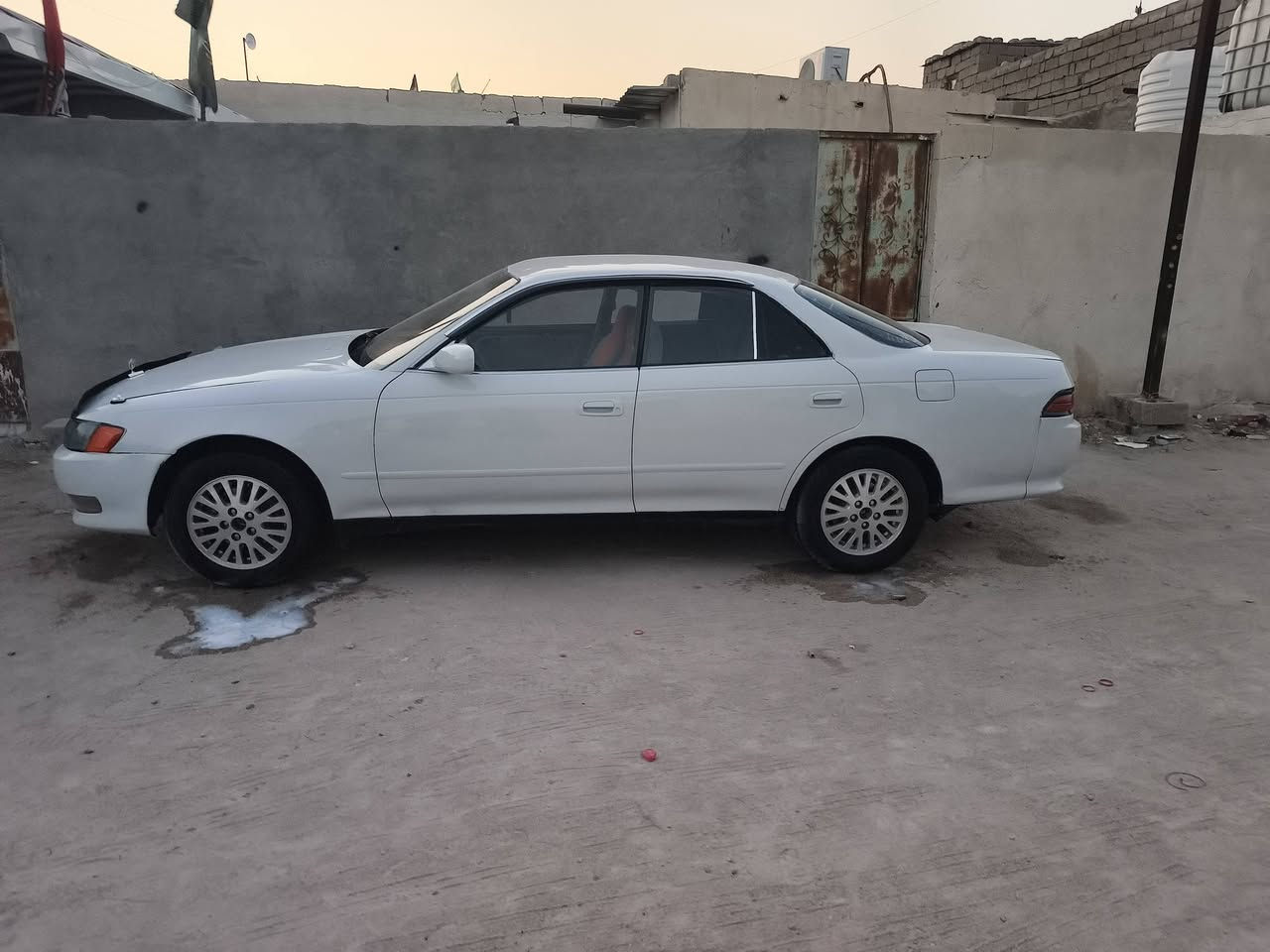 السلام عليكم سيارة مارك نفخ للبيع موديل 1993 مكينة وكير ونجي جديد كارتون مكفولة كص ونقل وضربة رقم البصرة انجليزي لي 2031 تحويل مباشر حدادة طخم تاير جديد كهربائيات كلها شغالة السعر 44 وبيها مجال للشراي مكان السيارة البصرة سفوان رقم صاحب السيارة ***********
