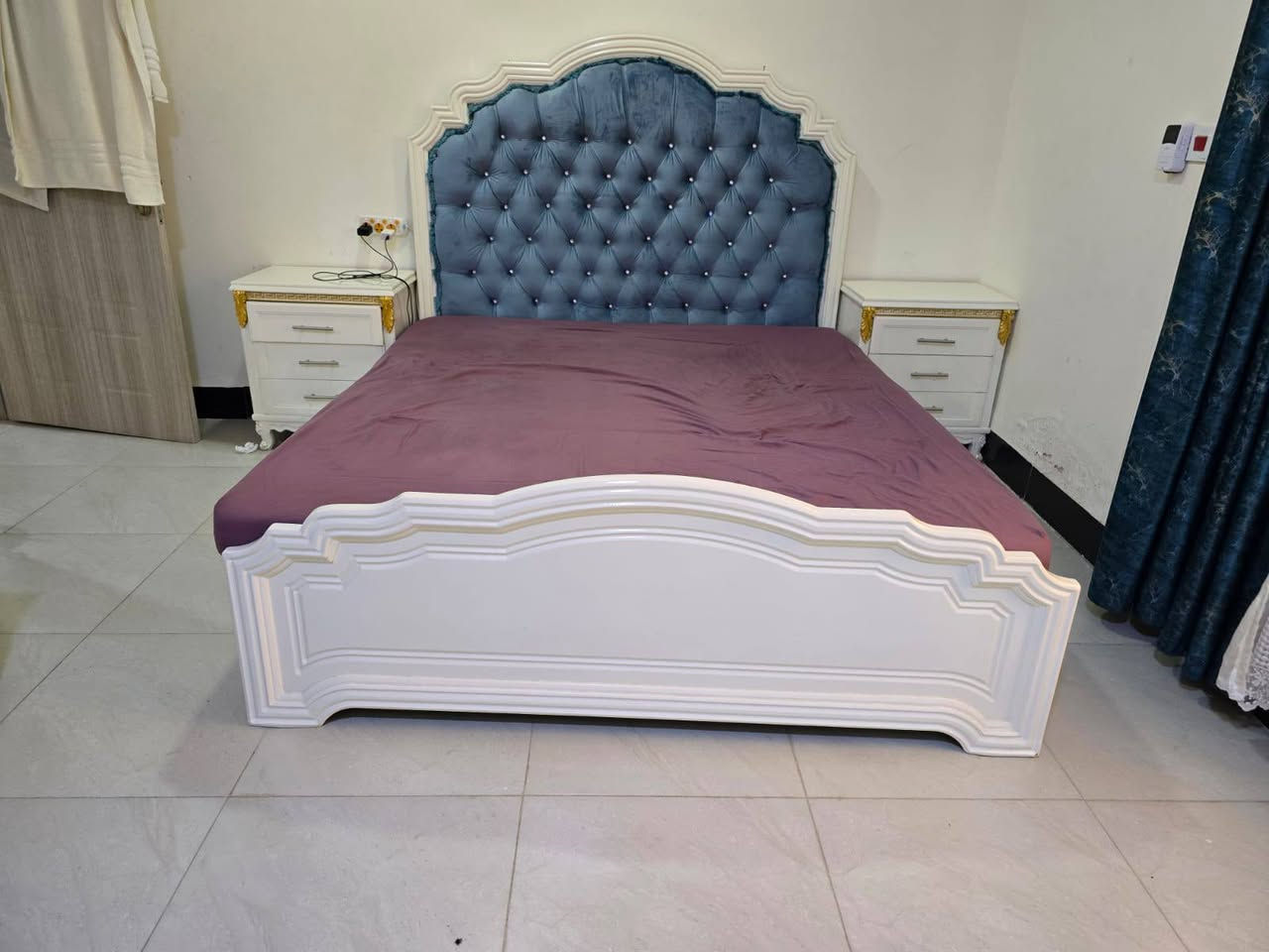 غرفة اغشاب صاج عراقي
البيع 
***********

