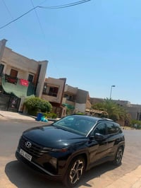 هونداي توسان 2024 ماشية 35 الف  فول مواصفات ما عدا البانوراما وارد امر...