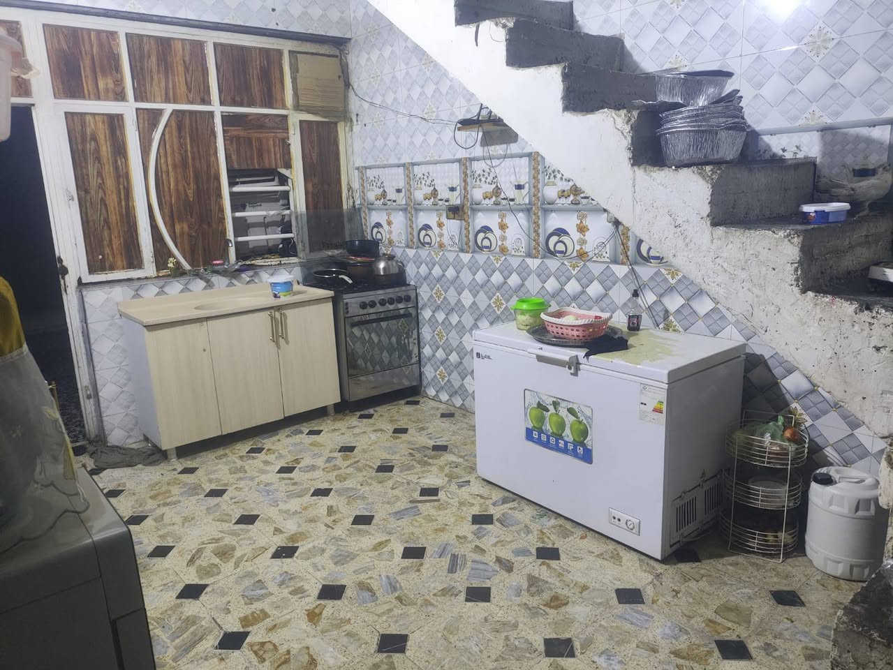 بيت للبيع في بغداد رئاسة العبيدي قرب جامع الأمام علي مساحة150م غرفتين نوم صالة مطبخ ستقبال طابق ثاني هيكل غير مسقف مصفر للدولة سعر110 قابل للتفاوض
للتواصل ***********او ***********
بيت للبيع في بغداد رئاسة العبيدي قرب جامع الأمام علي مساحة150م غرفتين نوم صالة مطبخ ستقبال طابق ثاني هيكل غير مسقف مصفر للدولة سعر110 قابل للتفاوض
