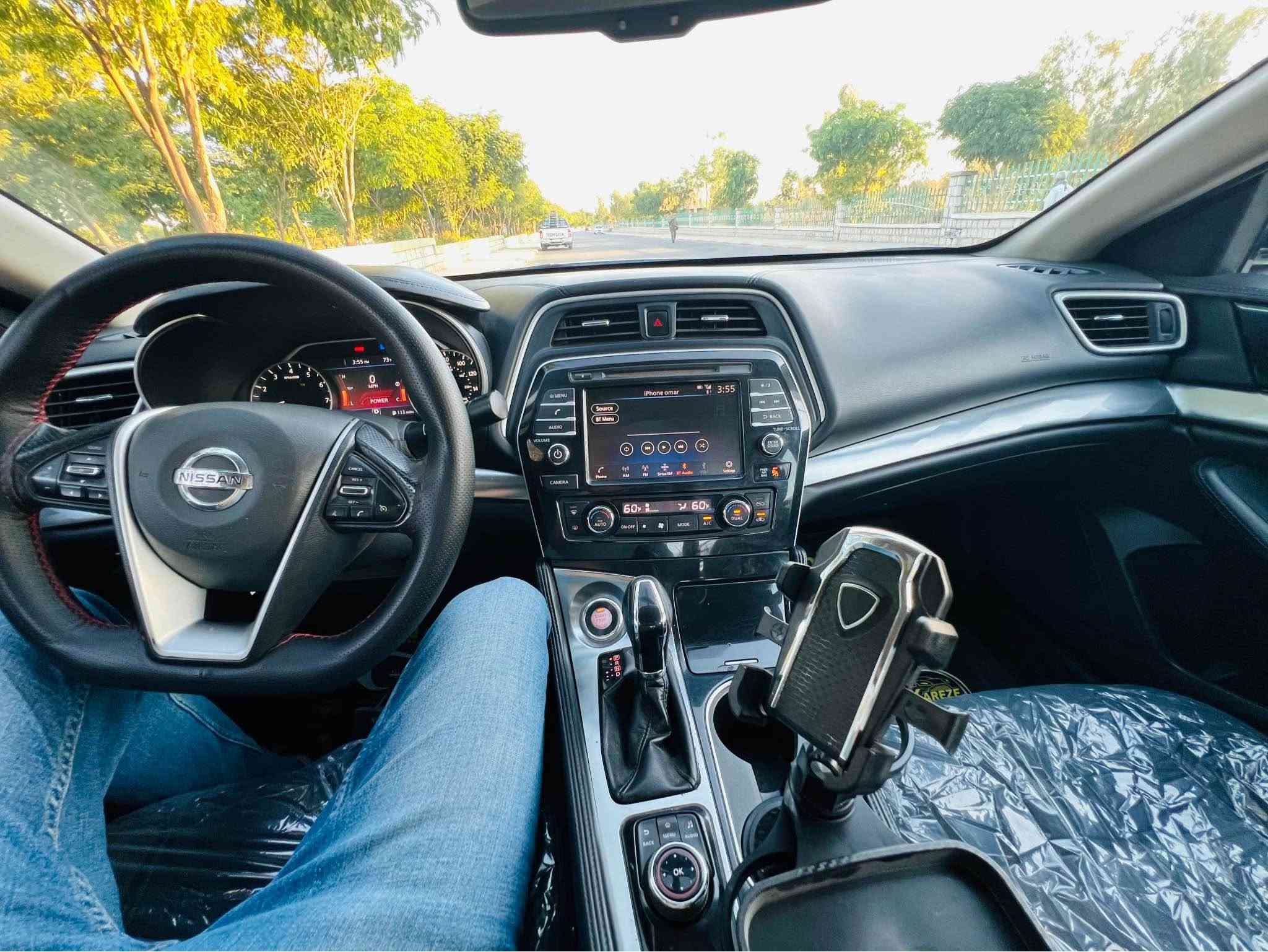 ✈️للبيع ببلاش أنظف نيسان ماكسيما موديل 2019 nissan maxima كتلوكات الشركة وياها السيارة جديدة ونظيفة بمعنى الكلمة 
✅مواصفات S 
‏‎✅محرك V6 حجم 3500 لتر بقوة 300 حصان
✅‏‎ المواصفات : بصمات عدد ثنين 2 
بصمة ابواب وبصمة تشغيل وتشغيل عن بعد 
✅أنظمة قيادة سبورت رياضي و نورمال
‏‎✅كشنات مخمل بالباكيت
‏‎✅كشن كهرباء سائق + سكن
‏‎✅تبريد قطعتين مركزي + تبريد مناخي منفصل
✅كاميرة خلفية ‎دوارة + شاشة كبيرة كار بلي +خرائط GPS 
‏‎✅ويل حجم 18
‏‎✅نقاط عمياء جانبية + تحذير الخروج عن المسار
‏‎✅كروز سرعة تحكم ستيرن + رادار أمامي 
✅اشارات بالمري تحديد مسار + تحديد سرعة 
‏‎✅اشارات ترحيب منظومة زنون أصلية 
‏‎✅ليدات امامية
‏‎✅ماوس تحكم شاشة
✅مكينة گير تبريد كهربائيات صدر كلها مكفولة بشرط الفحص
‏‎✅ماشية 98 الف ميل حقيقي  
✅الضرر  : البچم كبس والخلف كبس الضرر جانبي بابين وجامرلغ خلفي  صبغ صور السونار وصور الضرر مرفق وية المنشور ايرباك درگة جانبي فقط ومرجع بلاد سستم
‏‎✅السيارة تريد تحويل تريد وكالة سنوية ورقم جديد وبأسمي السيارة نظيفة جداً صيانة منتظمة مال جنّاي مبدل هايدروليك گير جديد + دهن مكينة جديد تخم تاير جديد 
مناسبة للمدينة والسفر تجمع بين الاداء الرياضي والفخامة 
✅السعر جداً مناسب 128$ ورقة وبيها مجال بسيط وعندي فيديو كامل للسيارة اللي يحب ادزلهيا عالخاص
مكان السيارة قضاء كلار تابع لسليمانية
للتواصل الاتصال عالرقم *********** كالار, السليمانية
