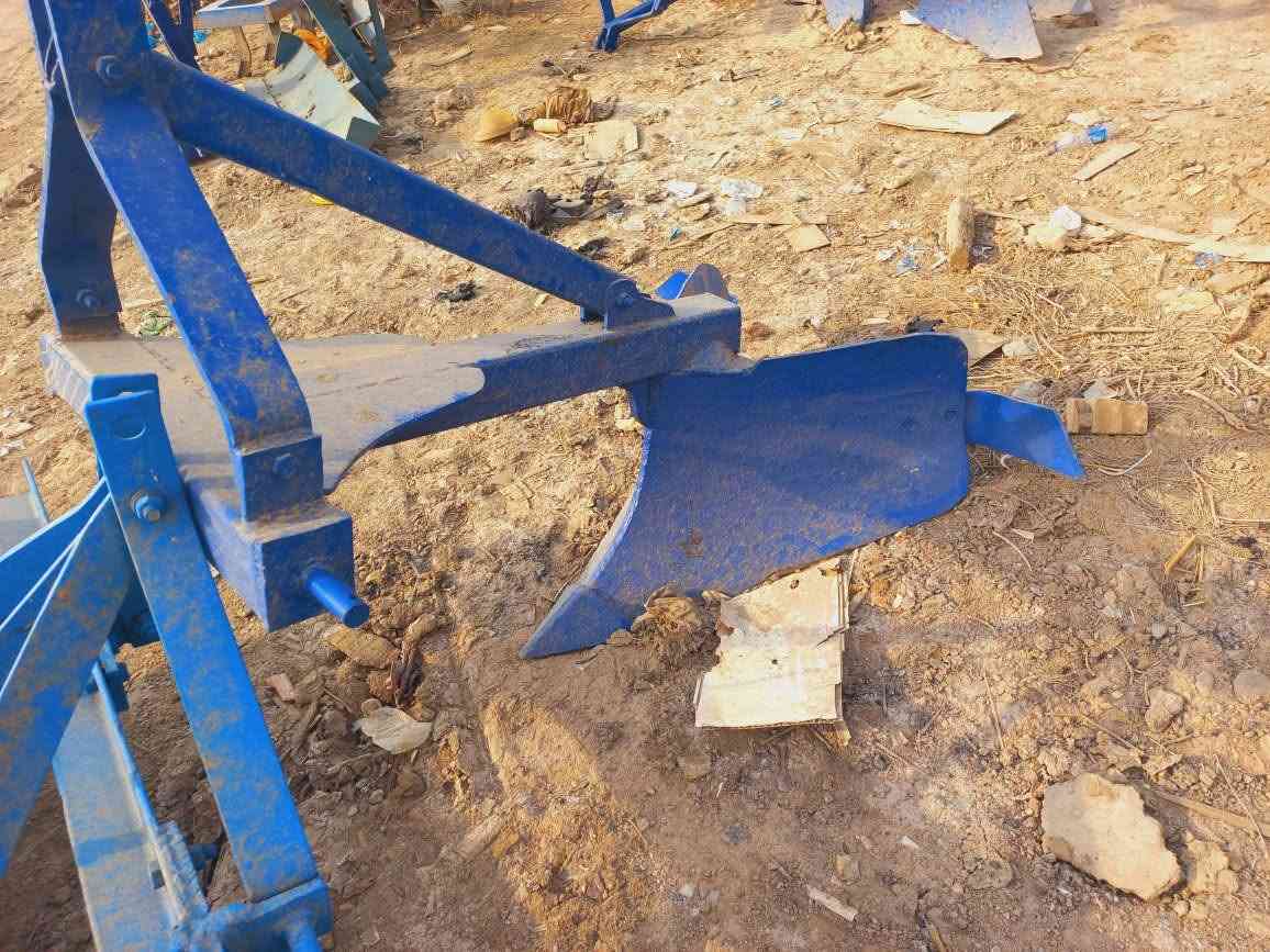 يوجد  ديجرات  جديد ومستخدم  العنوان ميسان  العماره ***********
