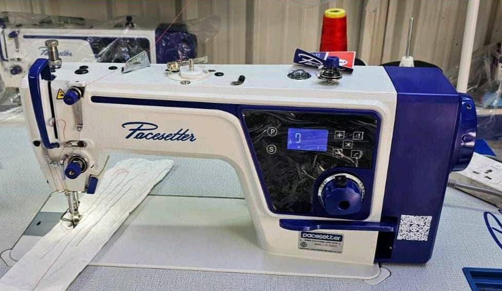 سلام عليكم
مكينة خياطة باسستر مستعمله يومين كلشي مابيه بعده غراضة كلهه جديد بس ماعندي وقت الهه اخذته 400 اريده 380 الف قفل لاستفسار 
***********