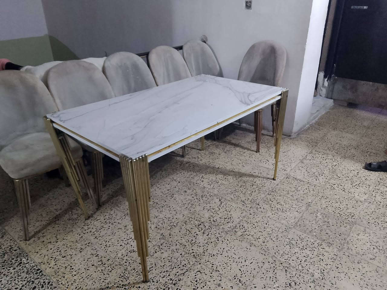 اغراض للبيع عنوان الدوره هاتف ***********
