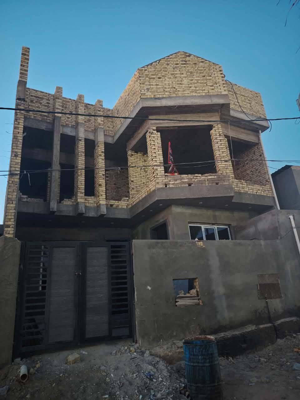 السلام عليكم خلفه لبخ درجه اولئ يشتغل على اليوميه والمگطوعه والمتر  اي استفسار الاتصال بالرقم ***********
