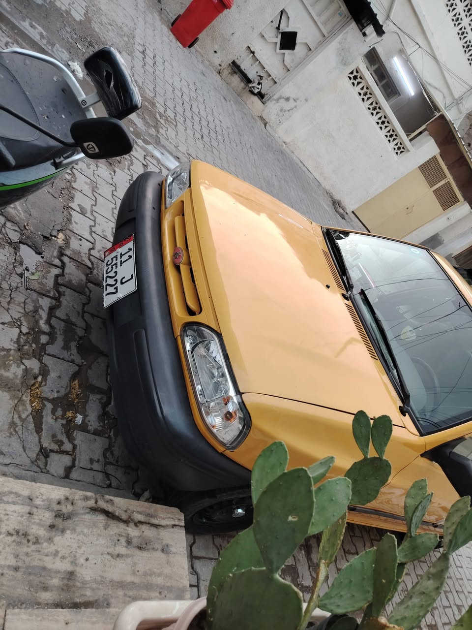 السلام عليكم سايبا موديل ٢٠١٦ مصفره هيا وغرامات وهزه جديده مكفوله كير محرك تبريد ثلج لا صبغ ولا تبديل شواصي مكفول ماشيه السياره ٢٢٠ الف جديده بأسمي سنويه جديده هزه جديده مكان بغداد الكاضمية رقم ***********
