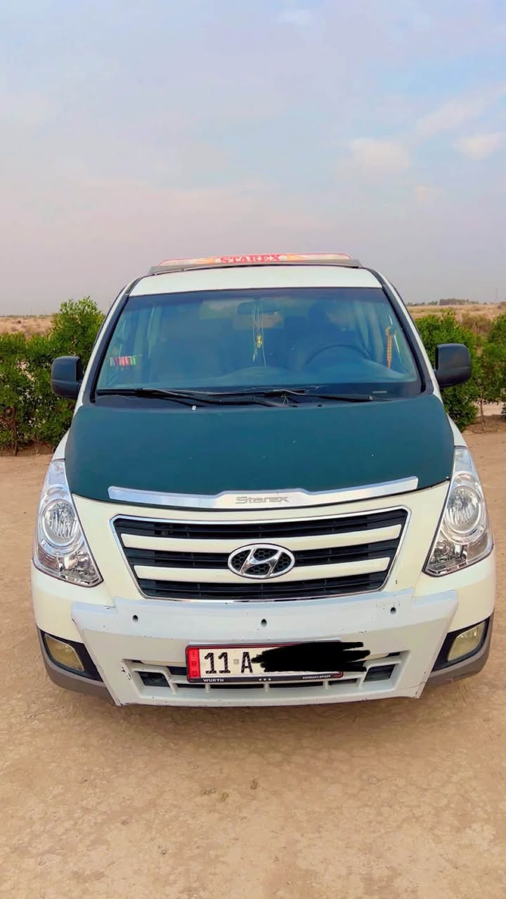 ستاركس للبيع اصل بانزين محور مكينه سبعه ابسمي رقم انكليزي مصفره هيئه ومرور مكينه وكير جدد  حداديه جديده ضرر جاملغ الا مامي بي بارد موديل 2009 السعر ع هاذا الرقم ***********
