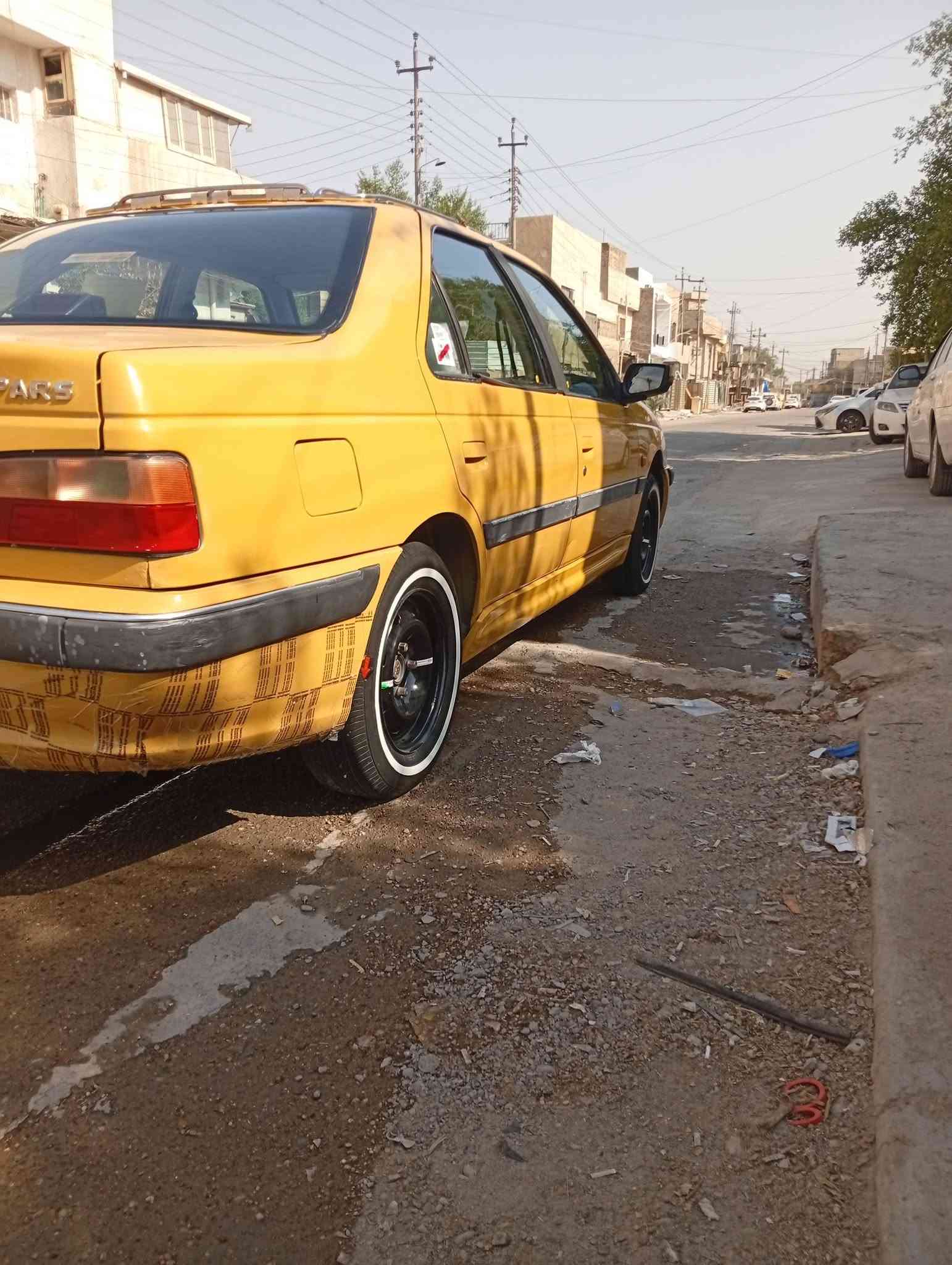 من رخصت الادمن بيجو بارص موديل 2015 سياره لوك مكينه وكير وصدر وتخم تاير وكهربائيات وتبريد ثلاجه على وضع الشركه كفاله ضربه وصبغ عدا الإهلاالات معمره فقط سنتر لوك رقم بغداد نكليزي لل 30 تحويل مباشر بيع فقط اعتذر عن الامراوس والقسط وسعرهه 40 وبيهه مجال حك الجيه واي استفسار على رقمي للتواصل *********** ابو جود مكان السياره البياع حي المواصلات
