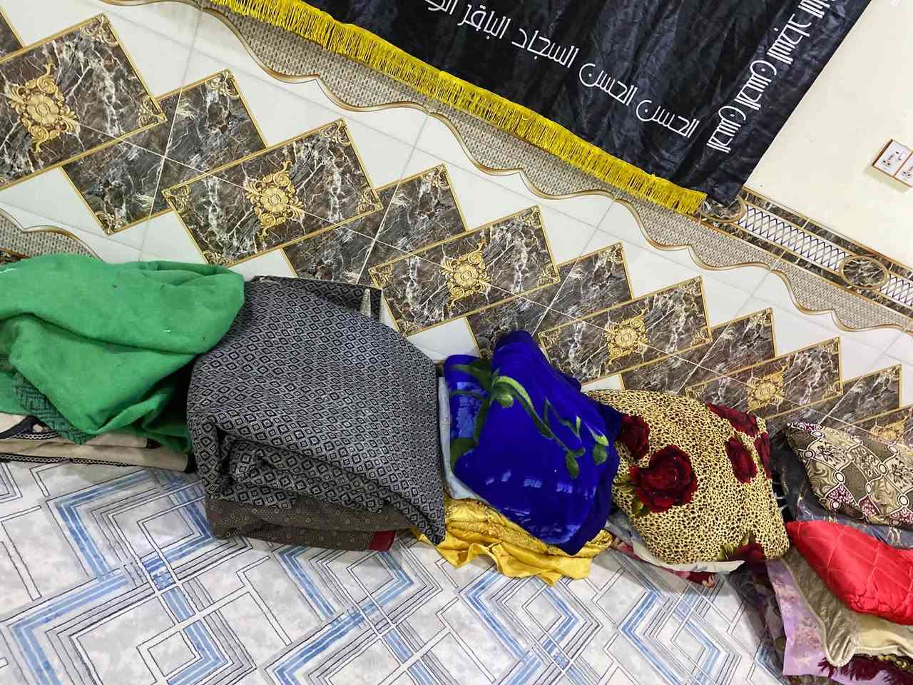 كنب • مستعمل • للبيع