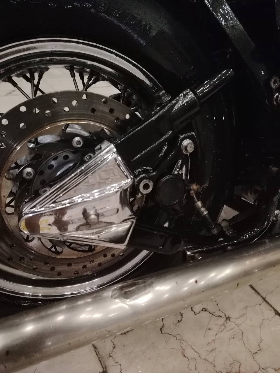 يماها ڤي ستار 1100 للبيع
Yamaha V-Star 1100
محرك مكفول 
دراجة نظيفة مرتبة كهربائيات كاملة مكفولة رقم كربلاء 
لوحتين وسنوية 
سعر الدراجة  28 ورقة وبيها مجال  مستعجل ع بيعتها

مكان الدراجة نجف للتواصل وباقي التفاصيل ***********
