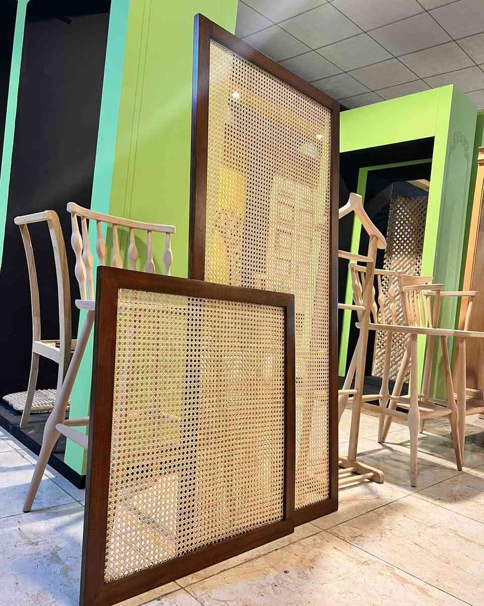 مشبك نباتي خشب وليس صناعي 
للطلب والاستفسار مراسلة الصفحة 
البيع بالمتر او الرول 
البيع جملة ومفرد 
للاتصال ***********
واتساب ***********
