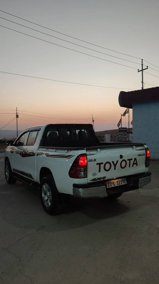 تویۆتا هیلۆکس TOYOTA🫡2019گێر مەکینە ئەکسل بەشرت مەکینەی کرایتۆ بێحەیب 165هەزار رۆیشتوەبێ بۆیاخ سێ جوارجێ ساردەکوتە رەقەمو سەنەوی نوێ هەزەی نوێ تا 2031 بەناوی خۆمە بەنجەمۆر بەشرتە سیارەی مالەوەیە شاشە ئایپات کامێرە 4تای تازەو نوێ بیلادی تەبرید وەک بەفر 🥶دەحامی بۆ دەحامی بەشرتە شوێن هەریر ژ م *********** أربيل, العراق
