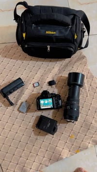 نيكون 5200 • عدسة 70-300 • بصرة زبير